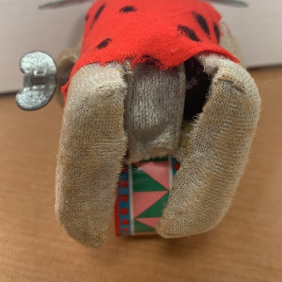 Vintage Mechanical Wind Up Drum
Playing Elephant / Japan Toy
Works - Picture 6 of 8